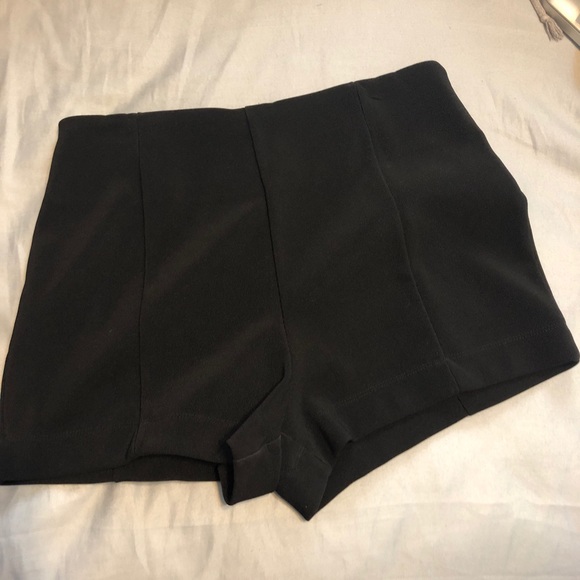 Women’s high waisted shorts - Picture 1 of 1